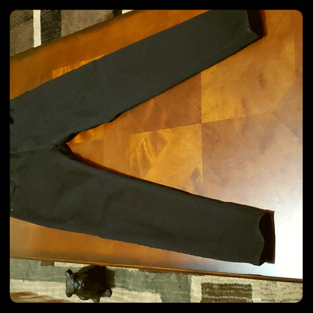 Black Skinny Jeans